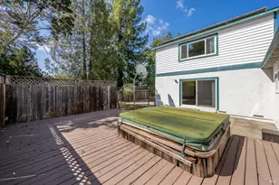 971 Estes Dr, Santa Rosa, CA 95409 - Photo 23