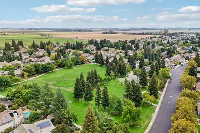 913 Stonewood Court, Vacaville, CA 95687 - Photo 55
