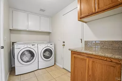 913 Stonewood Court, Vacaville, CA 95687 - Photo 19
