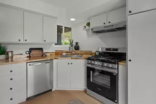2595 Center Rd, Novato, CA 94947 - Photo 9