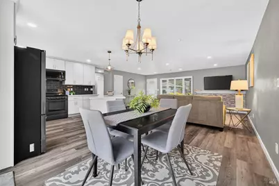 6837 Oak Leaf Drive, Santa Rosa, CA 95409 - Photo 15