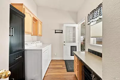 8126 C Street, Windsor, CA 95492 - Photo 17