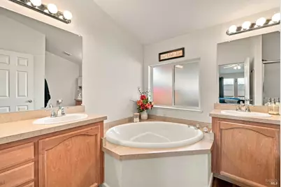 8126 C Street, Windsor, CA 95492 - Photo 23
