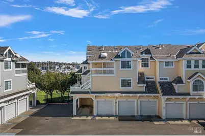 250 E 2nd Street, Benicia, CA 94510 - Photo 27
