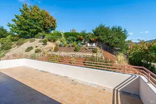 224 Cardwell Ct, Napa, CA 94559 - Photo 43