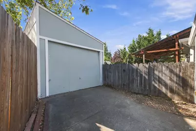 129 Dewitt Avenue, Napa, CA 94558 - Photo 31