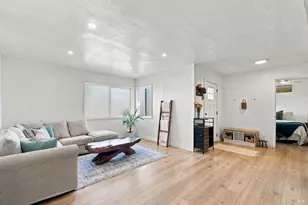 129 Dewitt Ave, Napa, CA 94558 - Photo 9