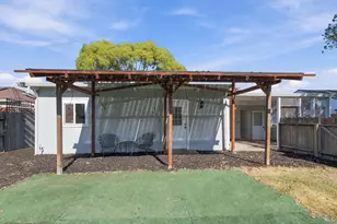 129 Dewitt Ave, Napa, CA 94558 - Photo 35