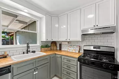 129 Dewitt Avenue, Napa, CA 94558 - Photo 13