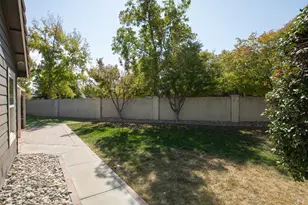 105 Victoria Ct, Dixon, CA 95620 - Photo 51