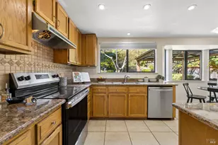 189 Breezewalk Dr, Vallejo, CA 94591 - Photo 27