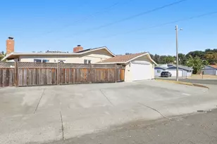 206 Maywood Dr, Vallejo, CA 94591 - Photo 5