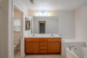 5286 Gramercy Cir, Fairfield, CA 94533 - Photo 15