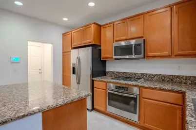 5286 Gramercy Circle, Fairfield, CA 94533 - Photo 9
