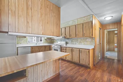 1066 Maple Drive, Windsor, CA 95492 - Photo 5