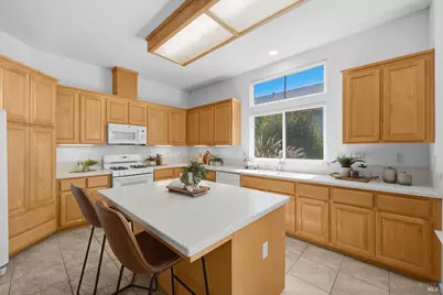 418 Marvin Gardens Drive, Vacaville, CA 95687 - Photo 23