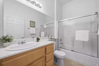 418 Marvin Gardens Drive, Vacaville, CA 95687 - Photo 47