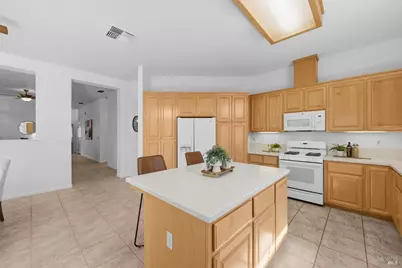 418 Marvin Gardens Drive, Vacaville, CA 95687 - Photo 27