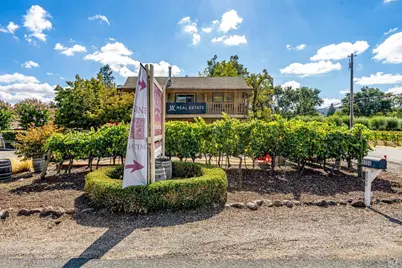9200 Sonoma Highway, Kenwood, CA 95452 - Photo 3