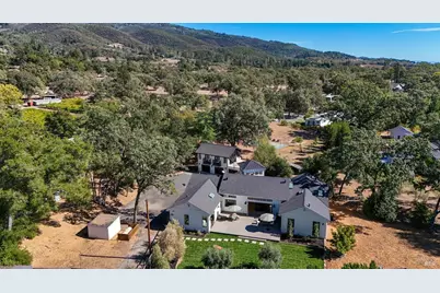 12050 Sonoma Highway, Glen Ellen, CA 95442 - Photo 37