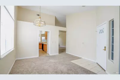 318 Drydock Court, Vacaville, CA 95688 - Photo 11