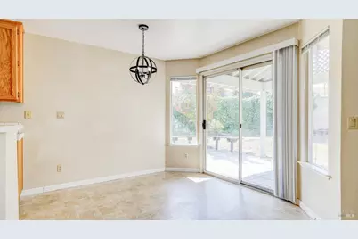 318 Drydock Court, Vacaville, CA 95688 - Photo 17