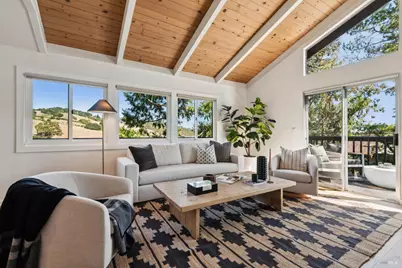 34 Tomahawk Drive, San Anselmo, CA 94960 - Photo 3