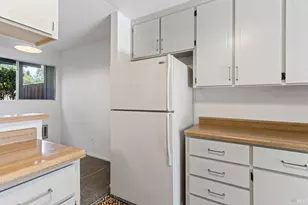 689 Racquet Club Cir, Rohnert Park, CA 94928 - Photo 11