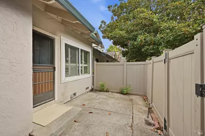 1012 Copeland Creek Drive, Rohnert Park, CA 94928 - Photo 25