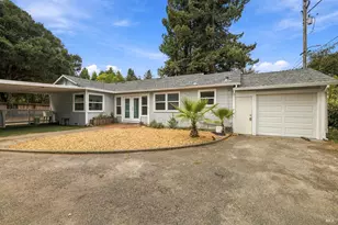 7853 Apple Blossom Ln, Sebastopol, CA 95472 - Photo 3
