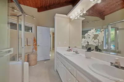 650 Wild Oak Drive, Santa Rosa, CA 95409 - Photo 27