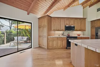 650 Wild Oak Drive, Santa Rosa, CA 95409 - Photo 9