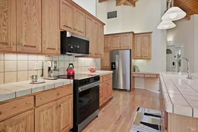 650 Wild Oak Drive, Santa Rosa, CA 95409 - Photo 15