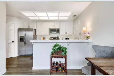 65 Mariners Circle, San Rafael, CA 94903 - Photo 15