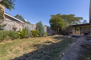 8886 Lancaster Dr, Rohnert Park, CA 94928 - Photo 27