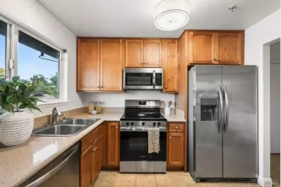 225 Burt Street #31, Santa Rosa, CA 95407 - Photo 5