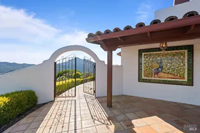 205 Bret Harte Road, San Rafael, CA 94901 - Photo 3