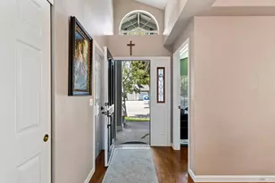 5092 Deerwood Dr, Santa Rosa, CA 95403 - Photo 3