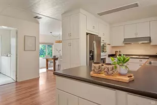80 Guaymas Dr, Sonoma, CA 95476 - Photo 11
