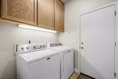337 Sun Valley Way, Vacaville, CA 95688 - Photo 23