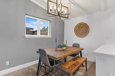 1421 Spruce Way, Healdsburg, CA 95448 - Photo 9