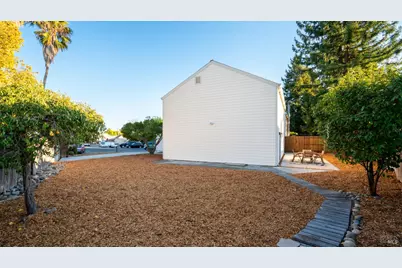 121 Verde Court, Petaluma, CA 94954 - Photo 37