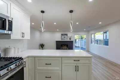 2625 Neotomas Avenue, Santa Rosa, CA 95405 - Photo 21