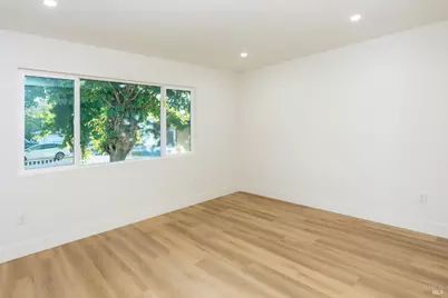2625 Neotomas Avenue, Santa Rosa, CA 95405 - Photo 43