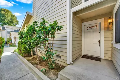 311 N Wildwood, Hercules, CA 94547 - Photo 13