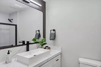 8268 Valley View Drive, Sebastopol, CA 95472 - Photo 19