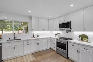8268 Valley View Dr, Sebastopol, CA 95472 - Photo 17