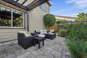 218 Saffron Ct, Napa, CA 94559 - Photo 19