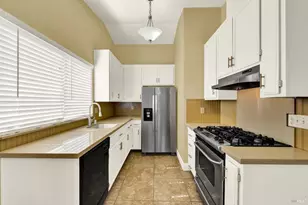 100 Old Glory Ln, Vacaville, CA 95687 - Photo 37