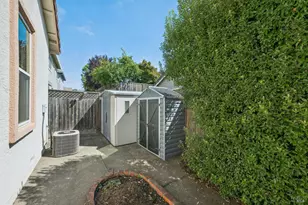 1900 Dover Ln, Petaluma, CA 94954 - Photo 35